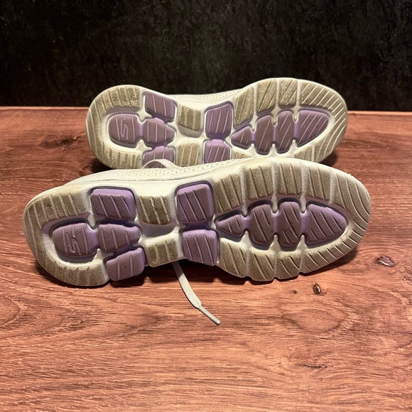 Skechers White and Pink Athletic Shoes - Picture 5 of 5